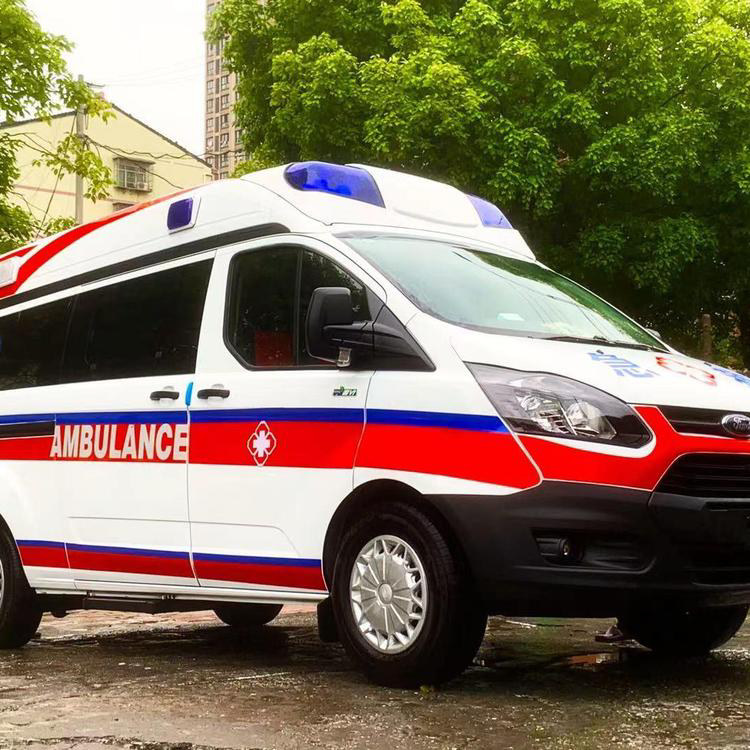 宜兴重症监护救护车出租护送返乡